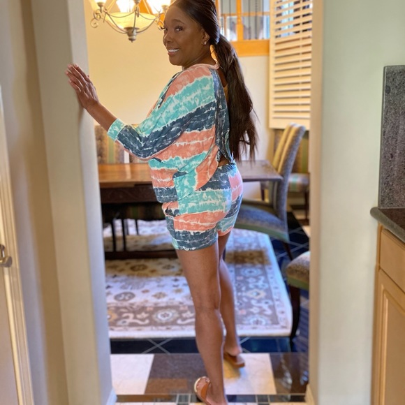 Plus Size Tie Dye Jersey Shorts in Mint - Picture 8 of 8